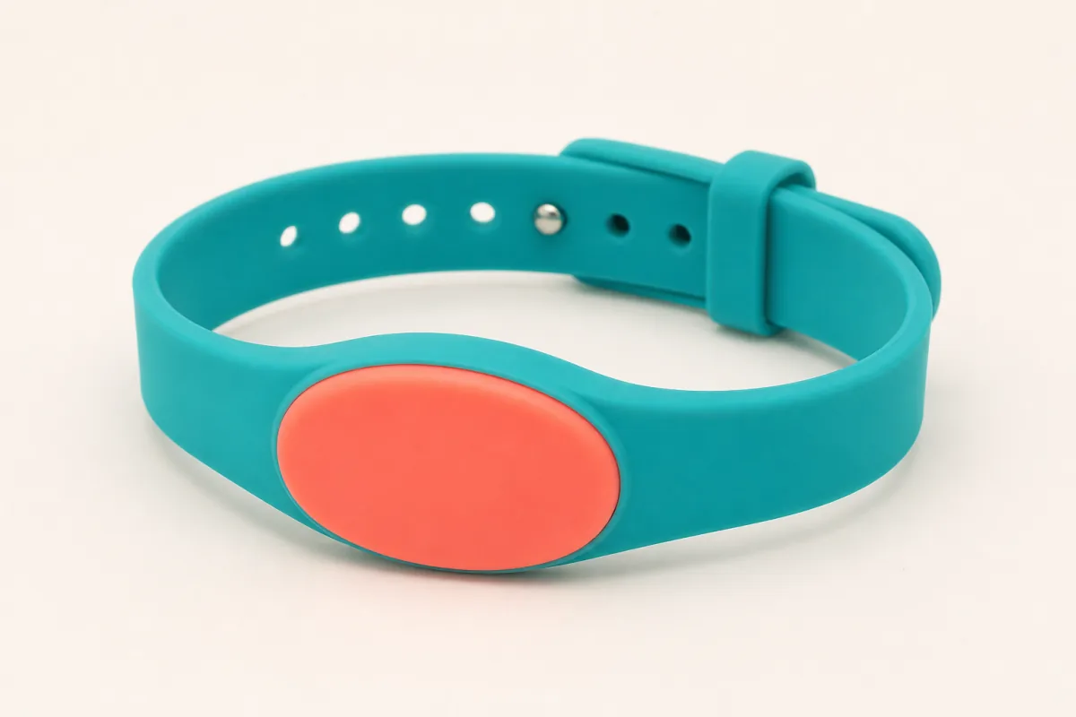 Two-tone molded silicone RFID wristband